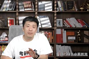 文班谈制胜封盖：当时很确定先帽到球 我问裁判想法随后他看回放